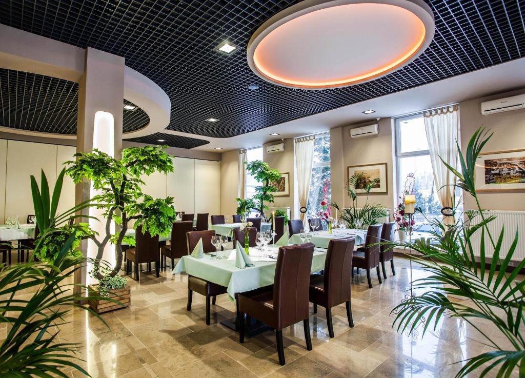Hotel Arsenal Gliwice Ngoại thất bức ảnh
